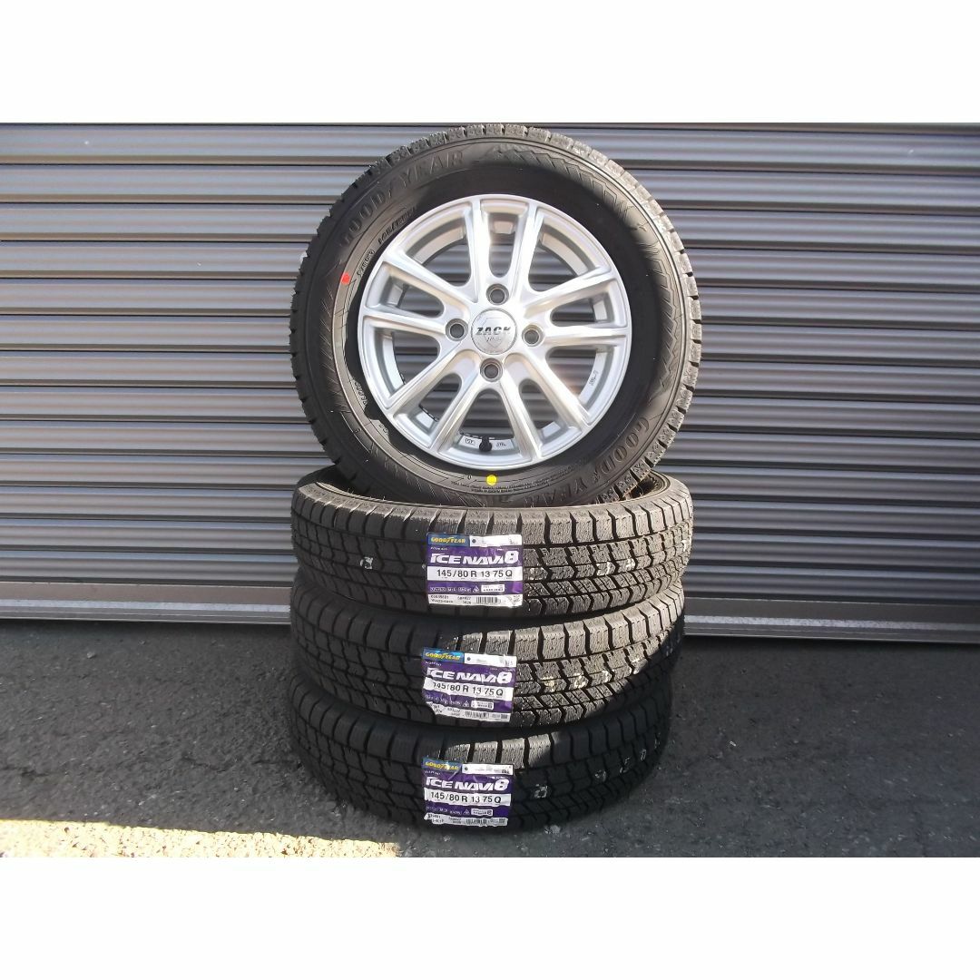 Goodyear(グッドイヤー)の新品145/80R13◆グッドイヤー　アイスナビ8◆中古ホイールセット 自動車/バイクの自動車(タイヤ・ホイールセット)の商品写真