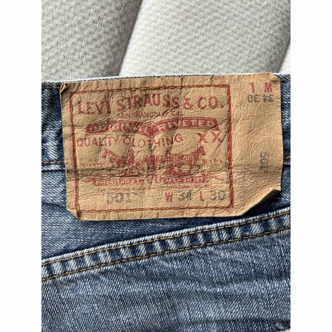 Levi's(リーバイス)のリーバイス５０１ メンズのパンツ(デニム/ジーンズ)の商品写真