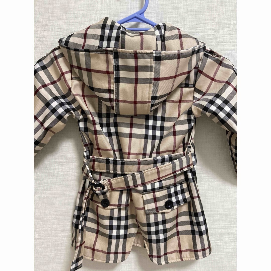 BURBERRY(バーバリー)のバーバリー　コート キッズ/ベビー/マタニティのキッズ服女の子用(90cm~)(コート)の商品写真