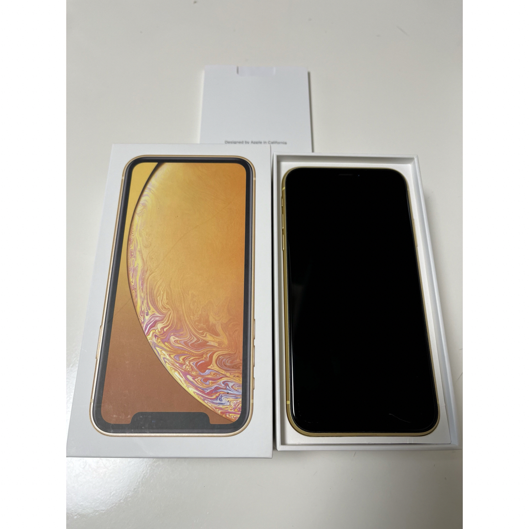 iPhone(アイフォーン)の★美品★iPhoneXR 128GB SIMフリー 本体 スマホ/家電/カメラのスマートフォン/携帯電話(スマートフォン本体)の商品写真