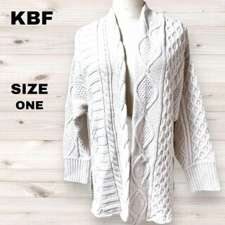 ケービーエフ(KBF)のKBF ケービーエフ 美品 ロングカーディガン ホワイト ONESIZE 羽織り(カーディガン)