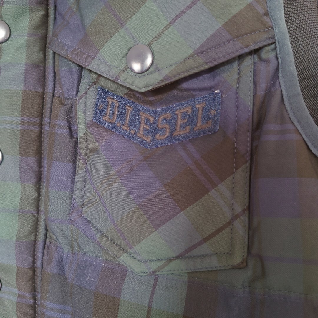 DIESEL(ディーゼル)のDIESEL ディーゼル ダウンベスト アウター M メンズのジャケット/アウター(ダウンベスト)の商品写真