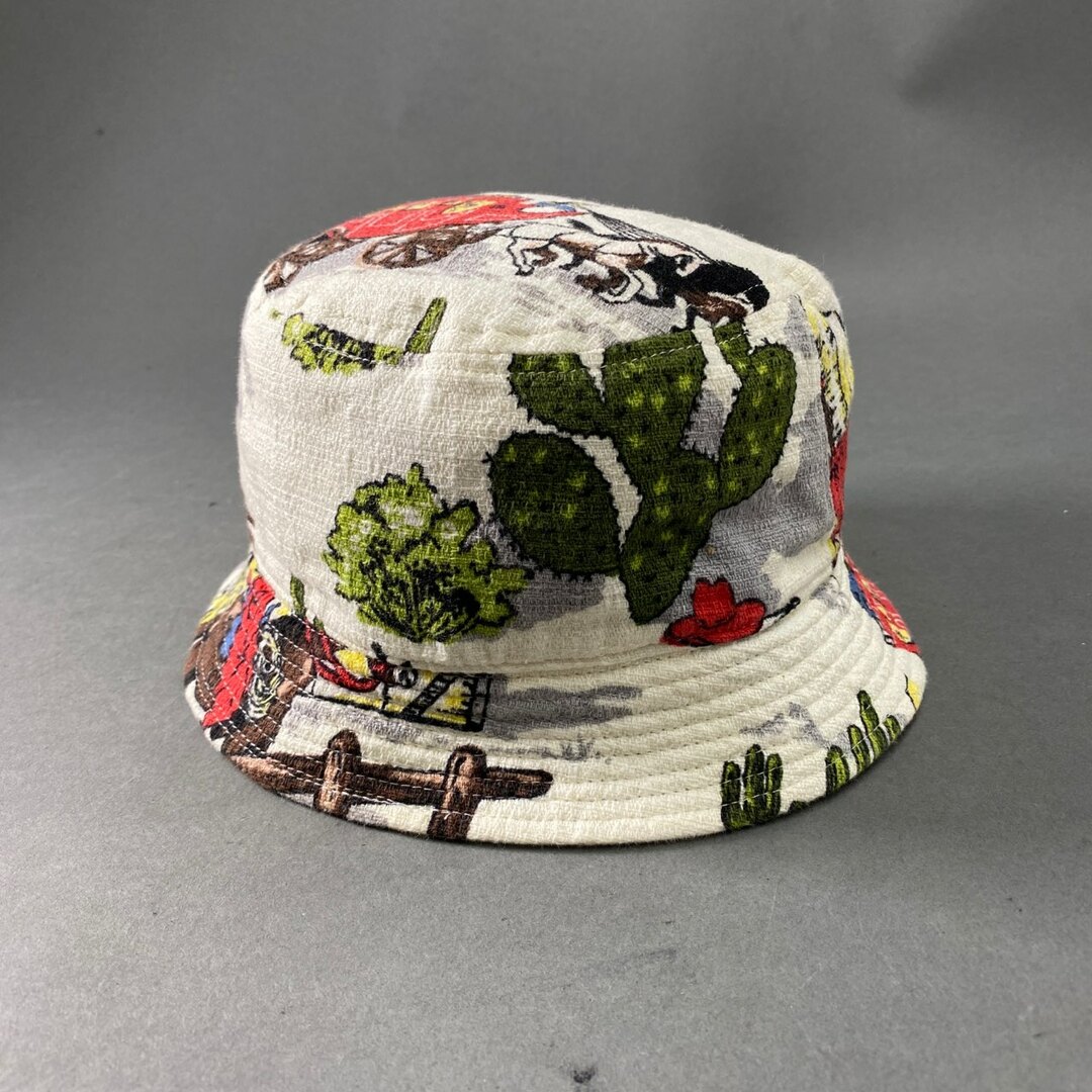 VISVIM(ヴィスヴィム)のA22 日本製 VISVIM ビズビム DOME BUCKET HAT バケットハット サイズ：ML マルチカラー コットン100％ メンズ 男性用 メンズの帽子(ハット)の商品写真