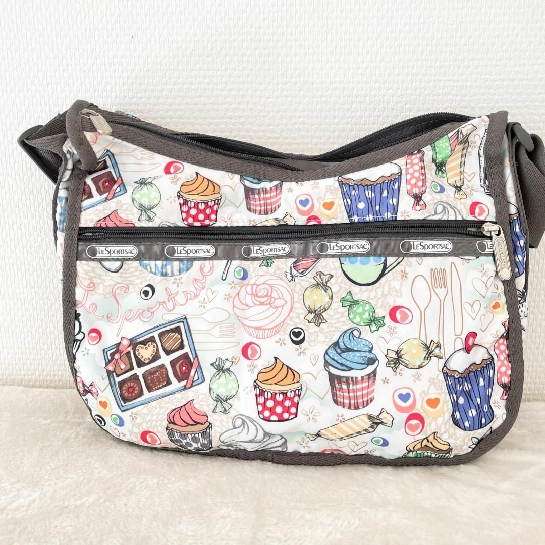 LeSportsac - 美品✨LeSportsacレスポートサックショルダーバッグ