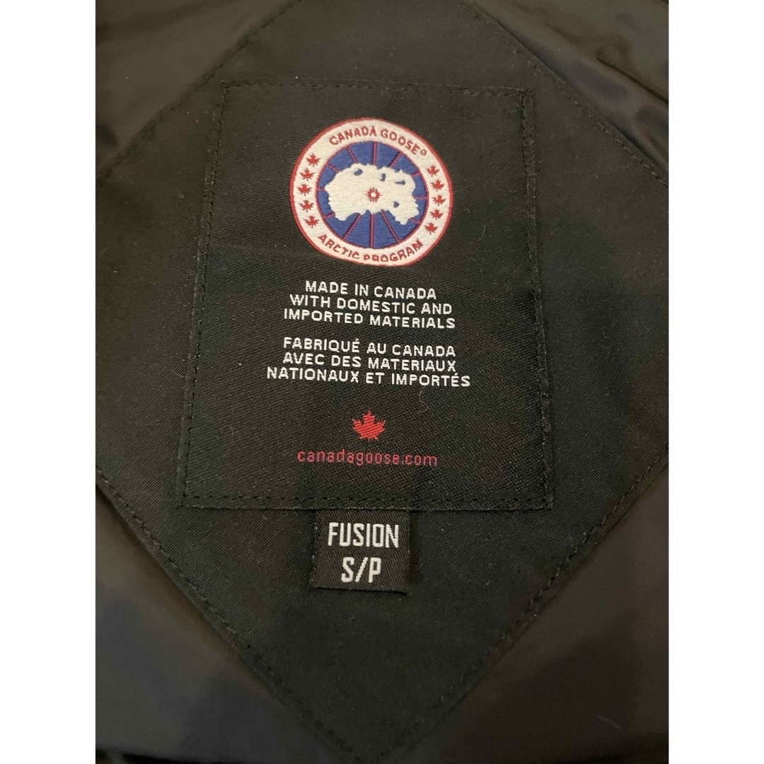 CANADA GOOSE(カナダグース)のカナダグース　ロスクレア・パーカー　S 黒 レディースのジャケット/アウター(ダウンコート)の商品写真