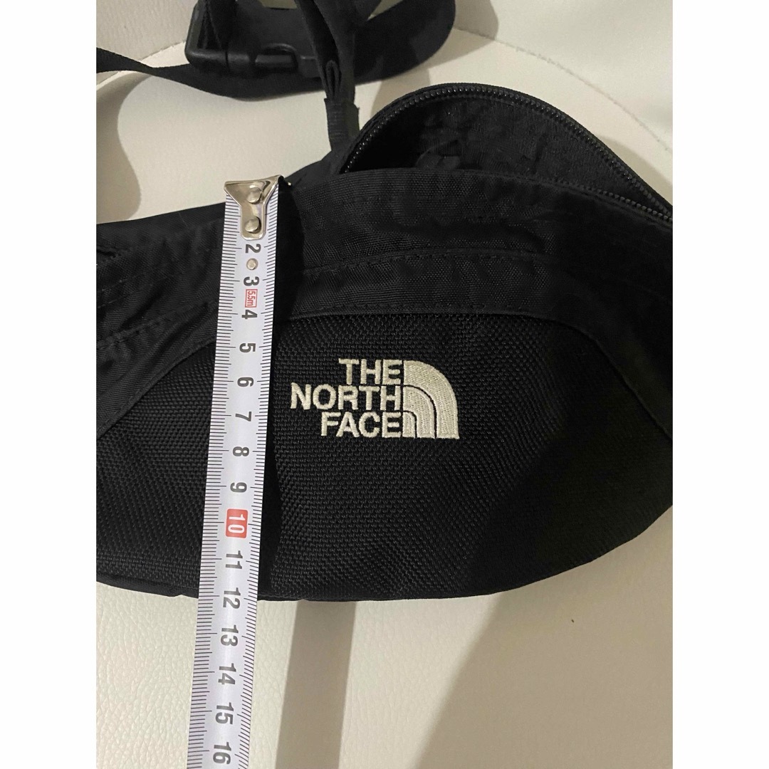 THE NORTH FACE 斜め掛け　メッセンジャー　バッグ レディースのバッグ(メッセンジャーバッグ)の商品写真