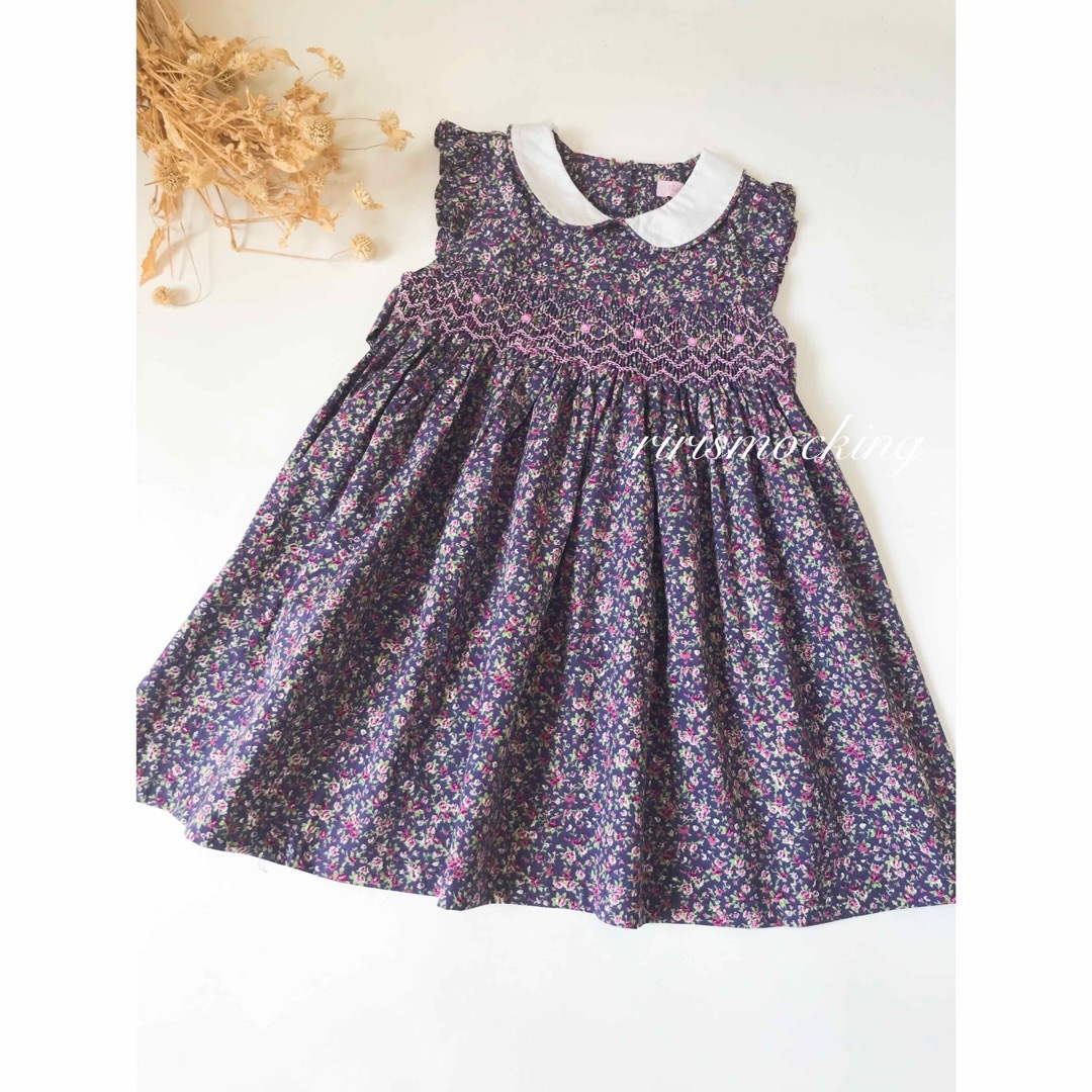 新品　紫　花柄　スモッキング　ワンピース　ファミリア　べべ  好き キッズ/ベビー/マタニティのキッズ服女の子用(90cm~)(ワンピース)の商品写真