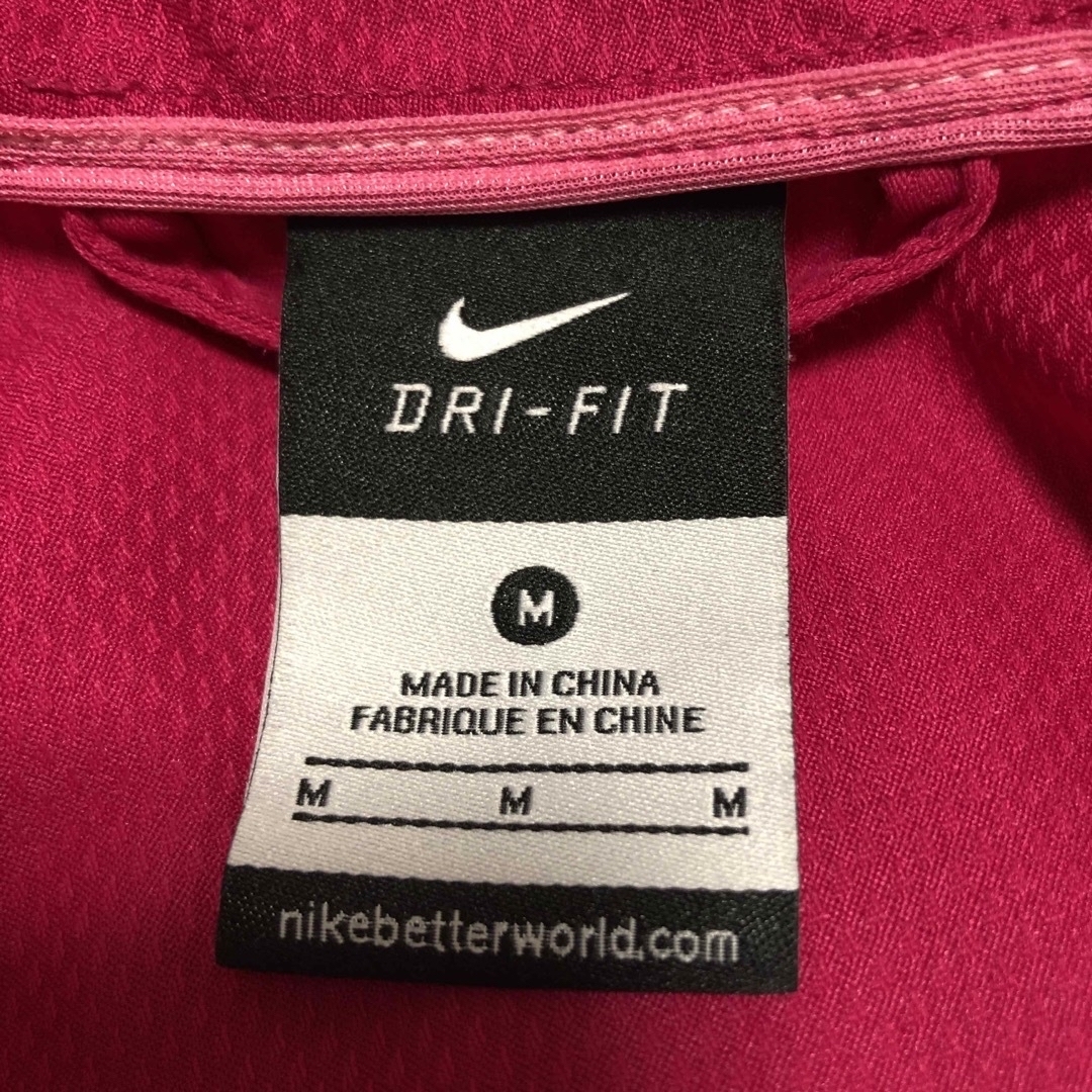 NIKE(ナイキ)のキララ様専用 NIKE ナイキ DRI-FIT ジップアップパーカー レディースのトップス(パーカー)の商品写真