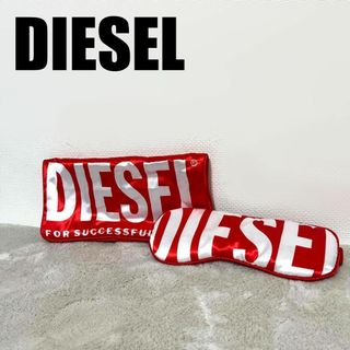 ディーゼル(DIESEL)の美品✨DIESEL ディーゼルポーチアイマスクセットレッド赤(ハンドバッグ)