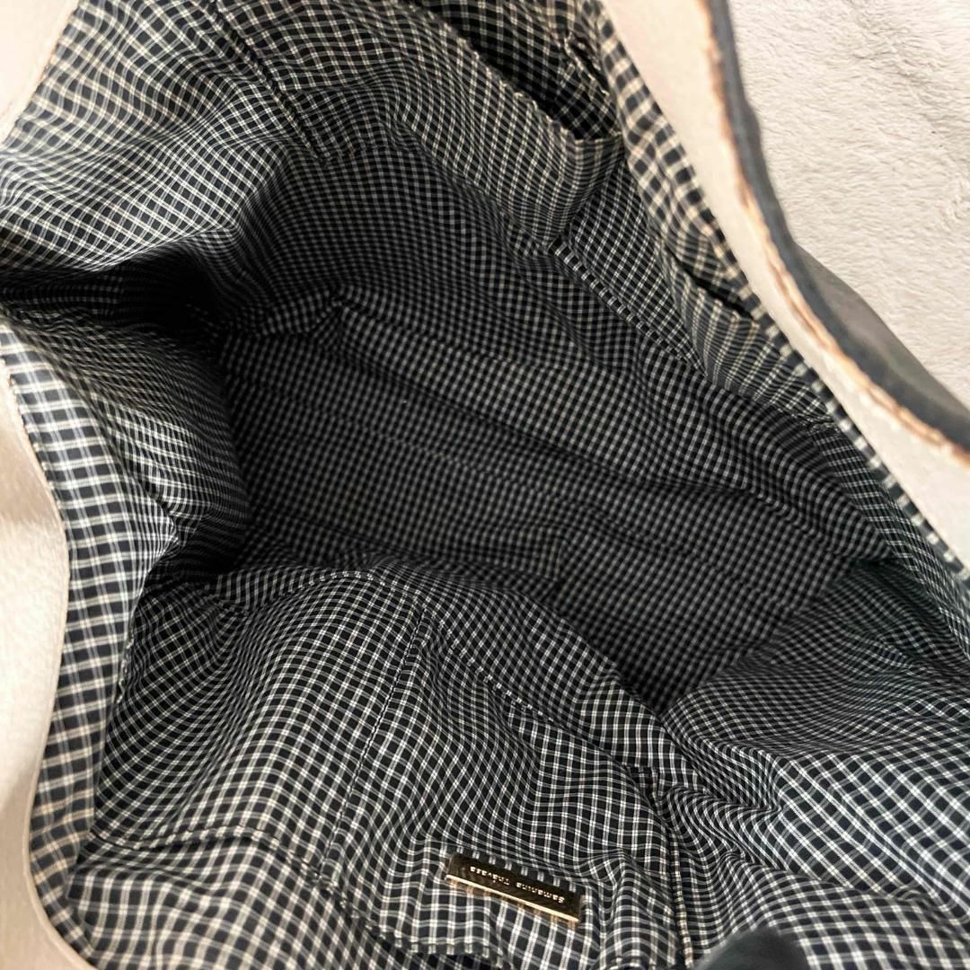 Samantha Thavasa(サマンサタバサ)の美品✨SamanthaThavasaサマンサタバサセミショルダーバッグブラック黒 レディースのバッグ(ショルダーバッグ)の商品写真