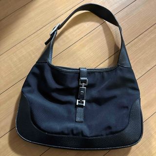 グッチ(Gucci)のGUCCI バッグ(メッセンジャーバッグ)