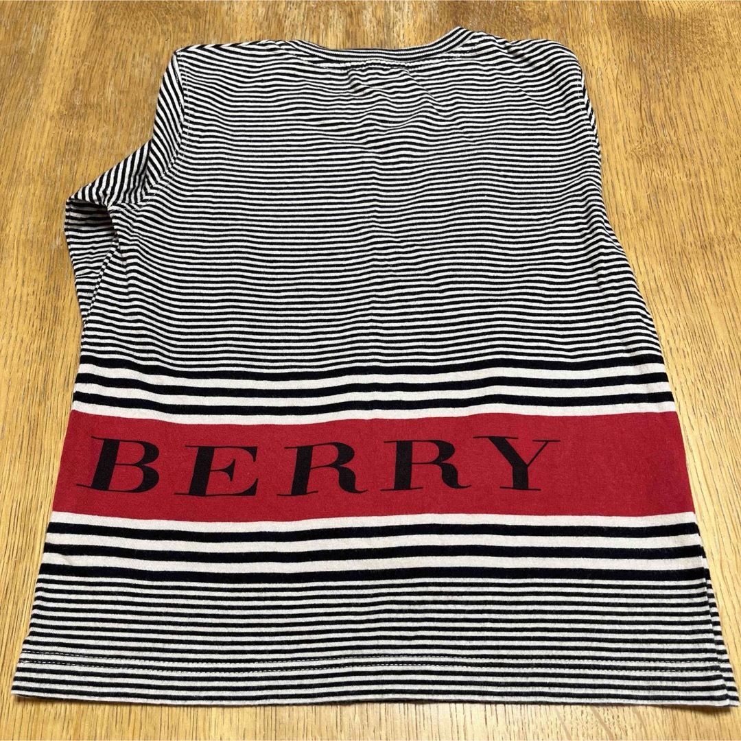 BURBERRY(バーバリー)のバーバリー長T 2枚セット！　120 キッズ/ベビー/マタニティのキッズ服女の子用(90cm~)(Tシャツ/カットソー)の商品写真