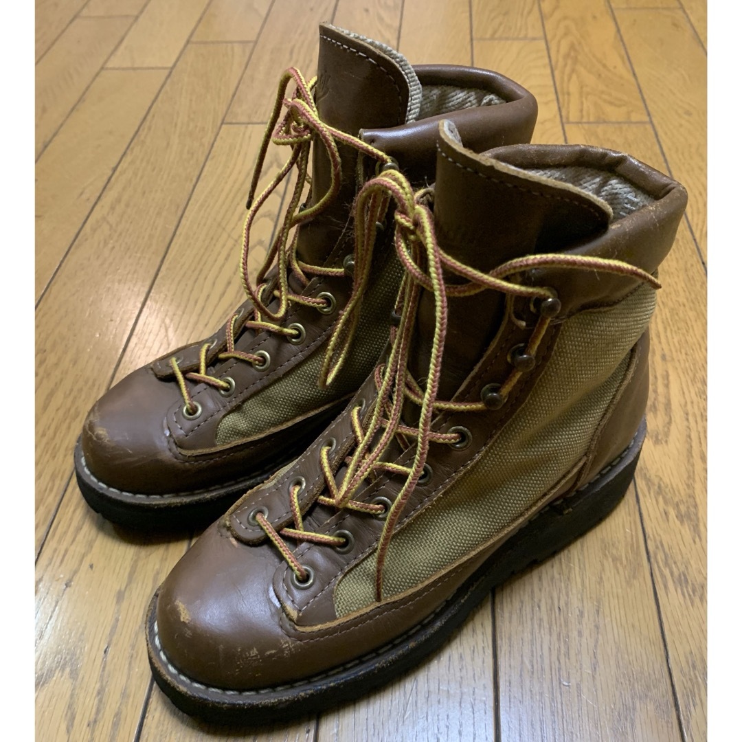 Danner(ダナー)のdannerダナーブーツ　レディースブーツGORE Tex レディースの靴/シューズ(ブーツ)の商品写真