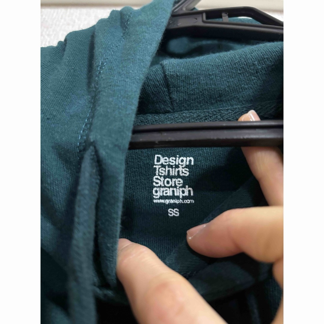 Design Tshirts Store graniph(グラニフ)のデザインティーシャツストアグラニフ　フード付き　半袖 レディースのトップス(Tシャツ(半袖/袖なし))の商品写真