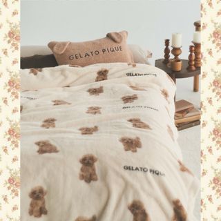 ジェラートピケ(gelato pique)の完売品 稀少 sold out【Sleep】DOGプリント毛布  トイプードル(毛布)