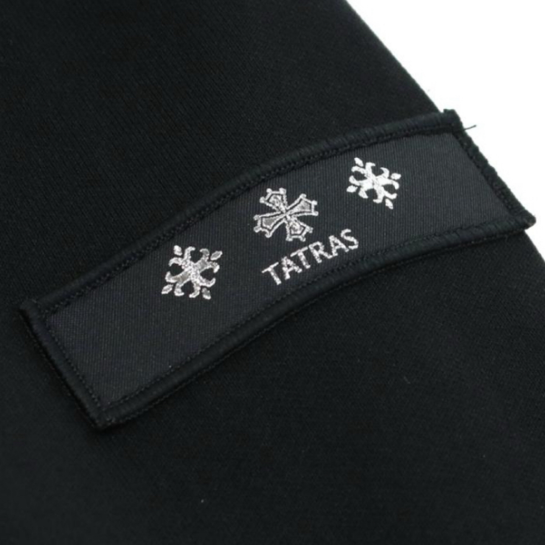 TATRAS(タトラス)のタトラス　タロ　tatras taro 新品未使用　ネイビー メンズのジャケット/アウター(ダウンジャケット)の商品写真