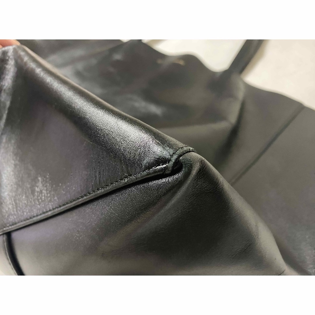 celine(セリーヌ)のセリーヌ　ホリゾンタル　カバ　旧ロゴ　フィービー期　トートバッグ レディースのバッグ(トートバッグ)の商品写真