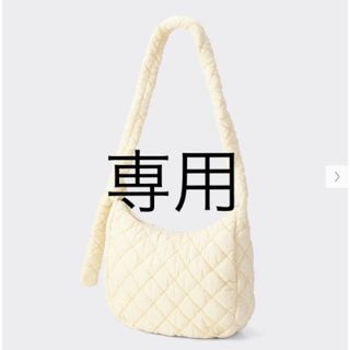 GU(ショルダーバッグ ・ ホワイト/白色系)のフリマアイテム一覧 GU(ショルダーバッグ ・ ホワイト/白色系)のフリマアイテム一覧