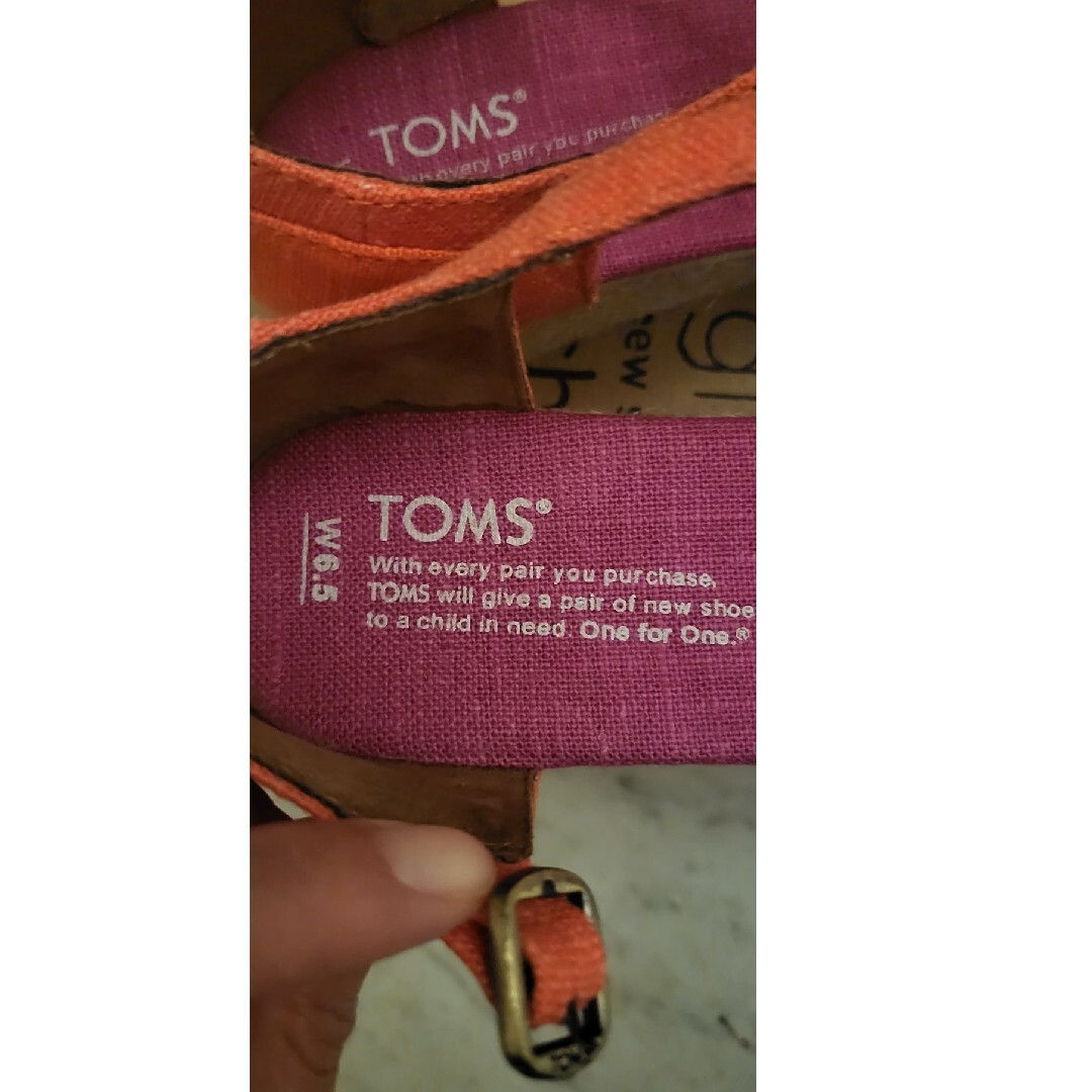 TOMS(トムズ)のTOMS ウェッジソール　サンダル レディースの靴/シューズ(サンダル)の商品写真