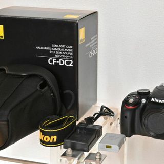 ニコン(Nikon)のNikon ニコン D3300 本体 + セミソフトケースCF-DC2(デジタル一眼)