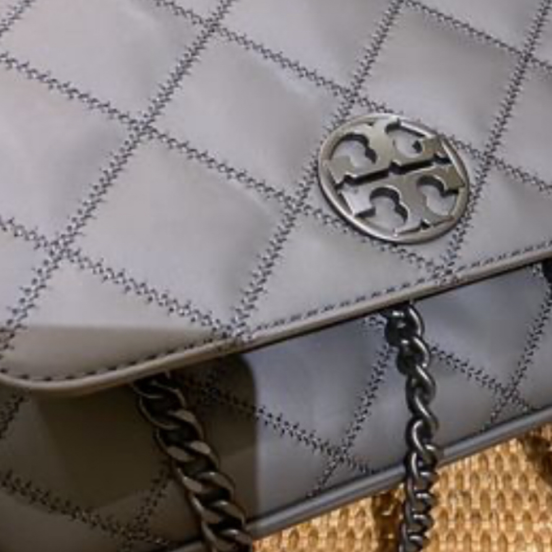 Tory Burch(トリーバーチ)のトリーバーチ数量限定WILLA MATTE SHOULDER BAG レディースのバッグ(ハンドバッグ)の商品写真