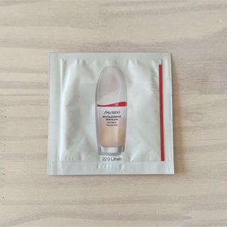 資生堂 SHISEIDO エッセンス スキングロウ ファンデーション 220(サンプル/トライアルキット)