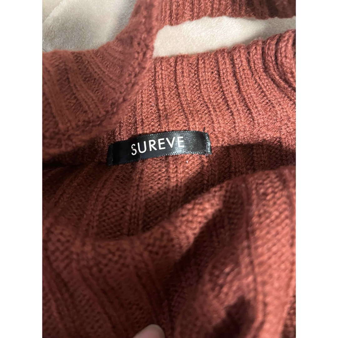 SUREVE（シュリーブ）チョーカ風Ｖネックニット レディースのトップス(ニット/セーター)の商品写真
