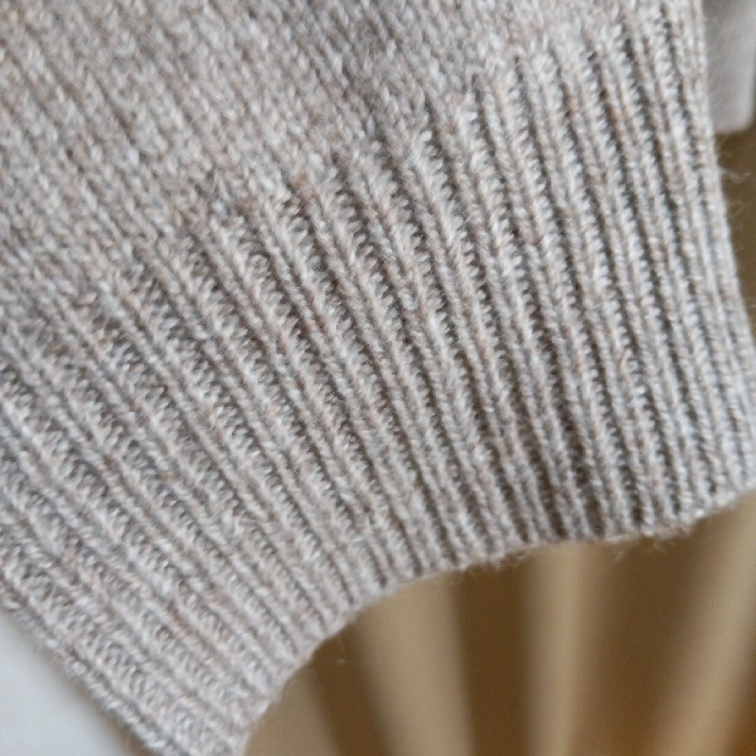 ユニクロGUクールネックセーター メンズのトップス(ニット/セーター)の商品写真