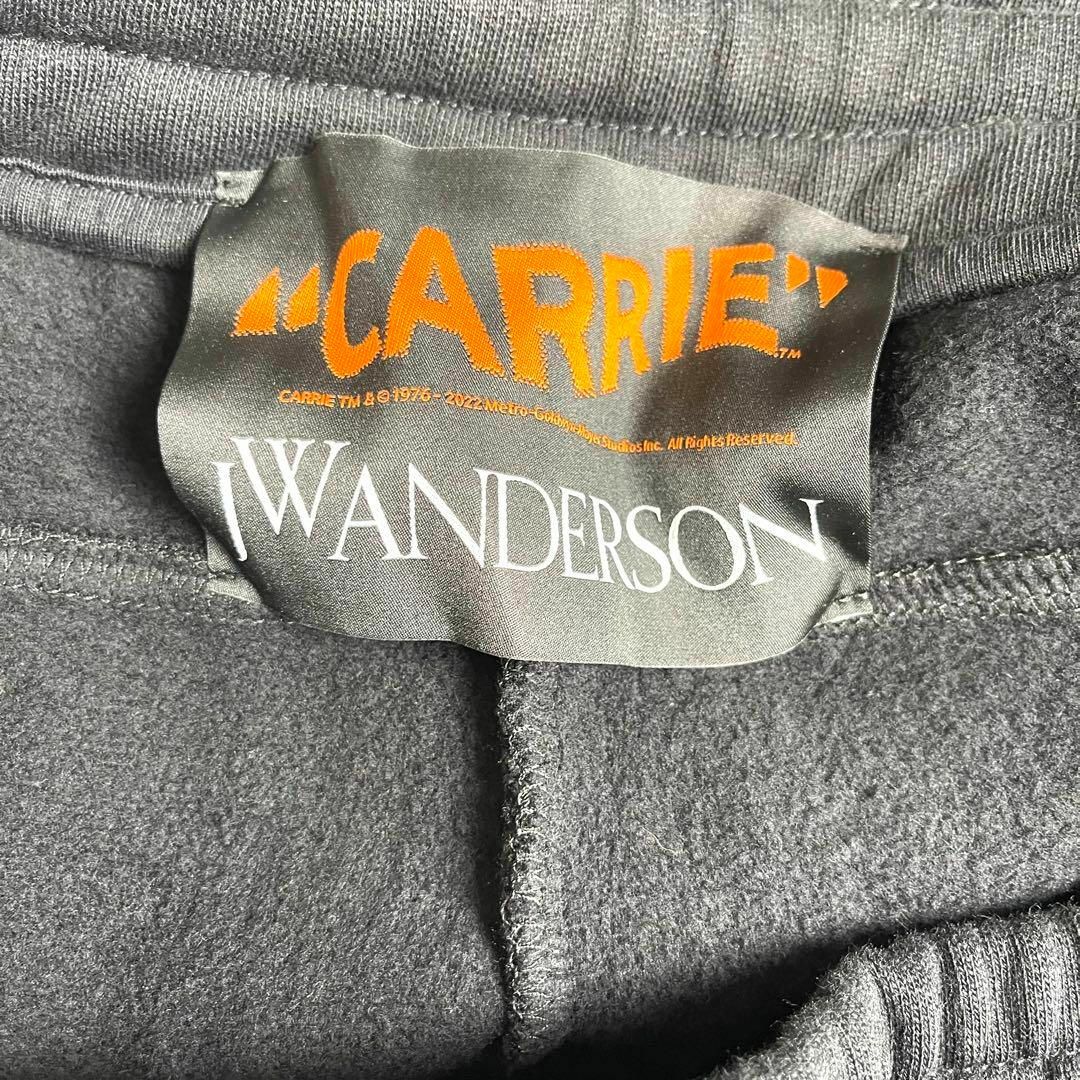 J.W.ANDERSON(ジェイダブリューアンダーソン)のJ．W．Anderson×CARRIE ティアラ　トラックスウェットパンツ メンズのパンツ(その他)の商品写真