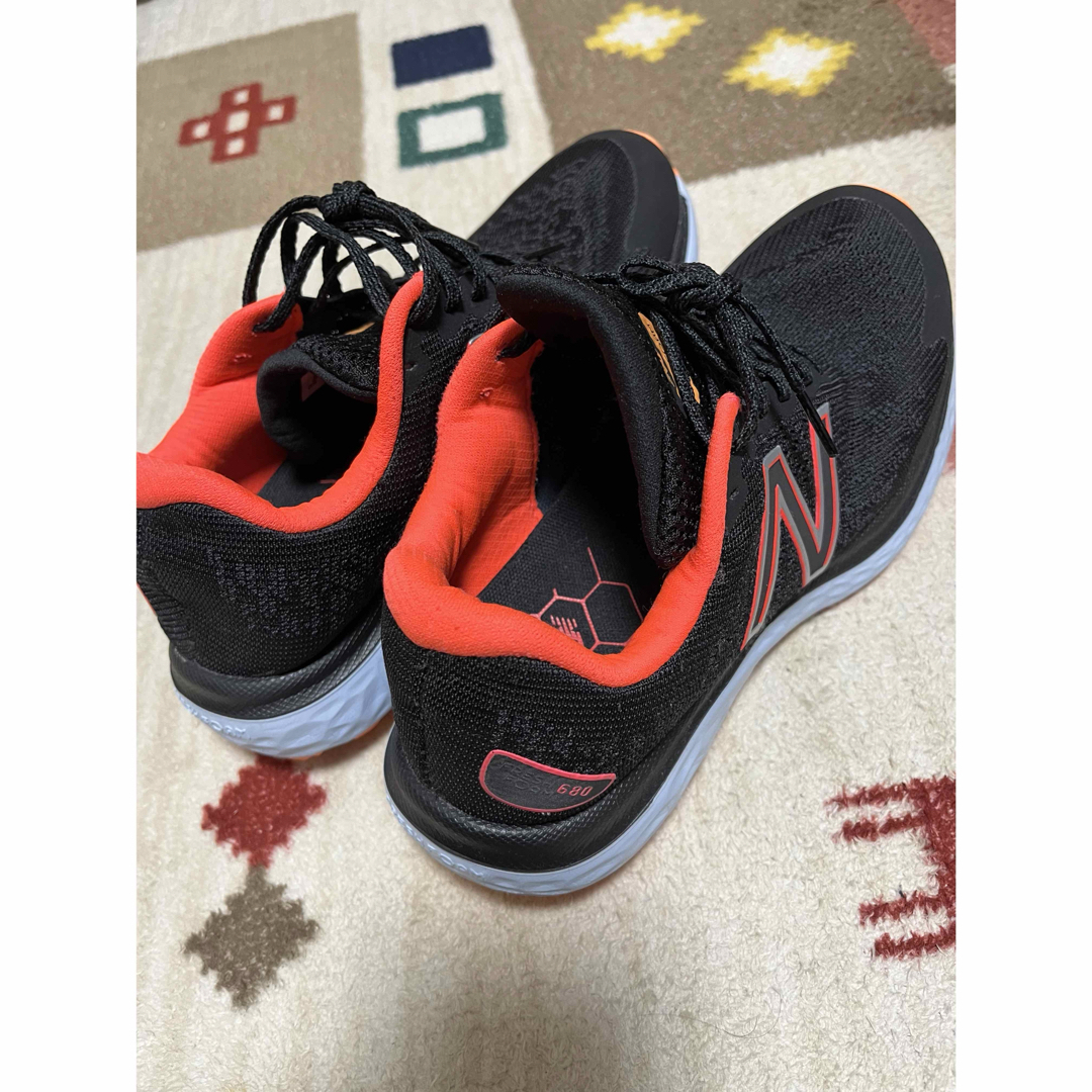 New Balance(ニューバランス)のニューバランス W680 レディーススニーカー　25cm レディースの靴/シューズ(スニーカー)の商品写真