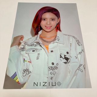 ニジュー(NiziU)のniziu RIMA ポスター(K-POP/アジア)