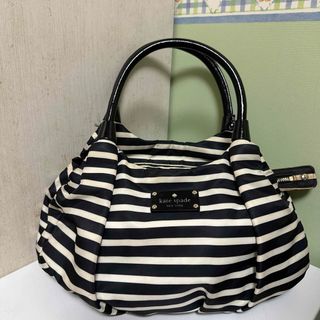 ケイトスペードニューヨーク(kate spade new york)のケイトスペード　ストライプ　ネイビー×ホワイト　ナイロン　ハンドバッグ(ハンドバッグ)