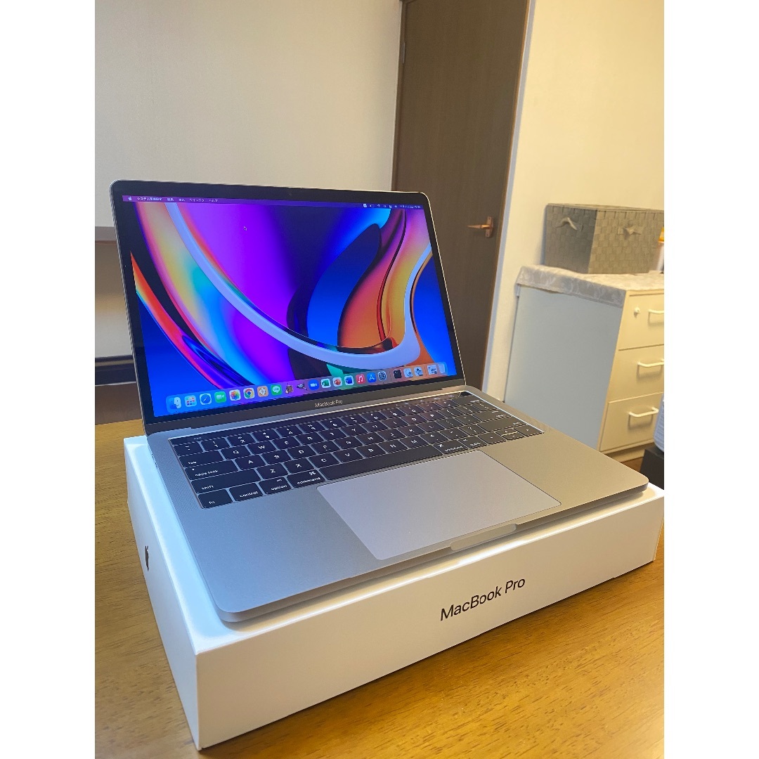 Apple - 美品 MacBook Pro 指紋認証, タッチパネル/Appleソフト付き。