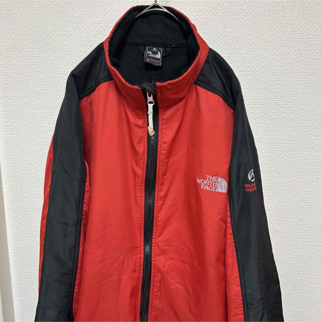 THE NORTH FACE(ザノースフェイス)の美品 ノースフェイス サミットシリーズ  赤黒 マウンテンジャケット XL メンズのジャケット/アウター(ナイロンジャケット)の商品写真