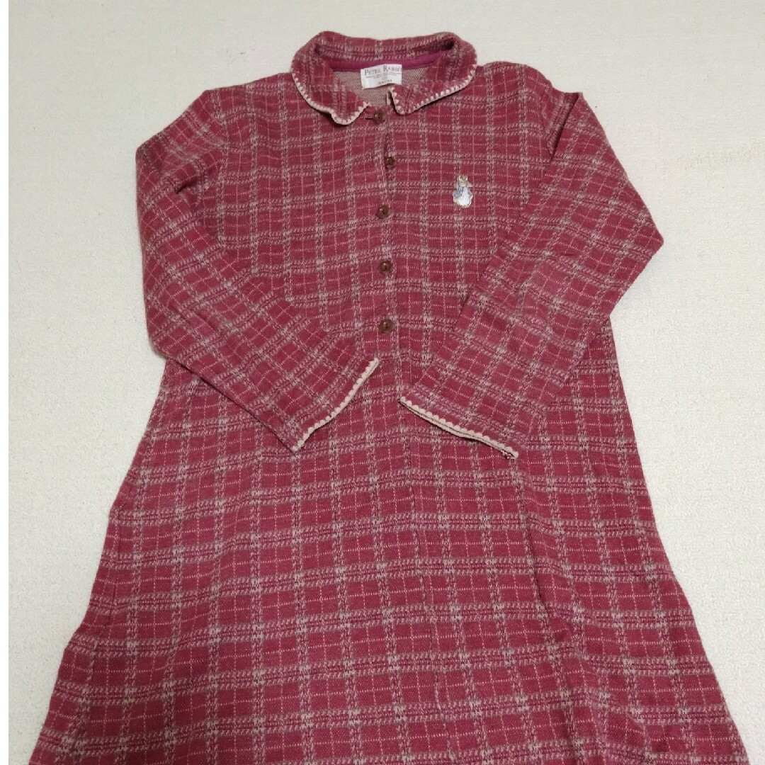 familiar(ファミリア)のFamiliar　ピーターラビットワンピース キッズ/ベビー/マタニティのキッズ服女の子用(90cm~)(ワンピース)の商品写真