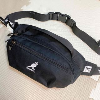 カンゴール(KANGOL)の【KANGOL/カンゴール】ショルダーバッグ ウエストポーチ ブラック ロゴ(ショルダーバッグ)