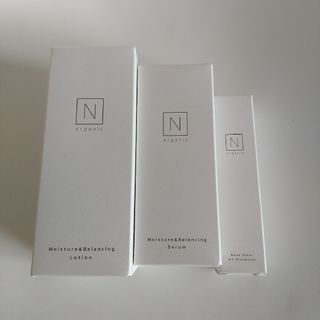 エヌオーガニック(N organic)のNオーガニック　モイスチャア＆バランシング ローション＆セラム　UVプロテクター(化粧水/ローション)