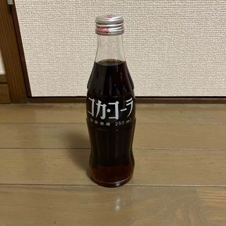 コカコーラ(コカ・コーラ)のコカコーラ(ソフトドリンク)