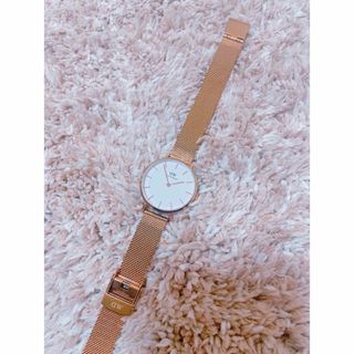 ダニエルウェリントン(Daniel Wellington)のダニエルウェリントン　ホワイト(腕時計)