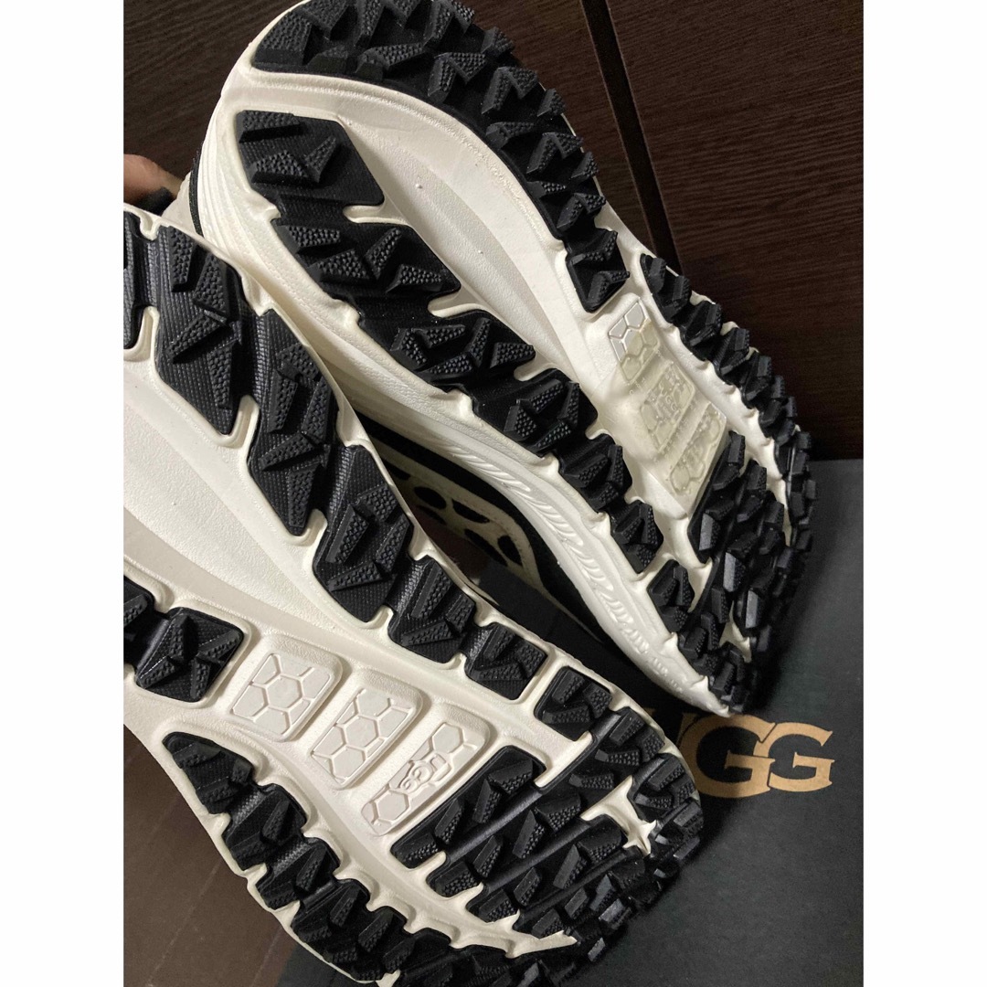 UGG - 新品 UGG ブーツ スニーカー ダルメシアン 25の通販 by 即 UGG - 新品 UGG ブーツ スニーカー ダルメシアン 25の通販 by 即