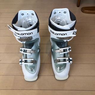 サロモン(SALOMON)のスキーjrブーツサロモン　美品22/23.5cm(ブーツ)