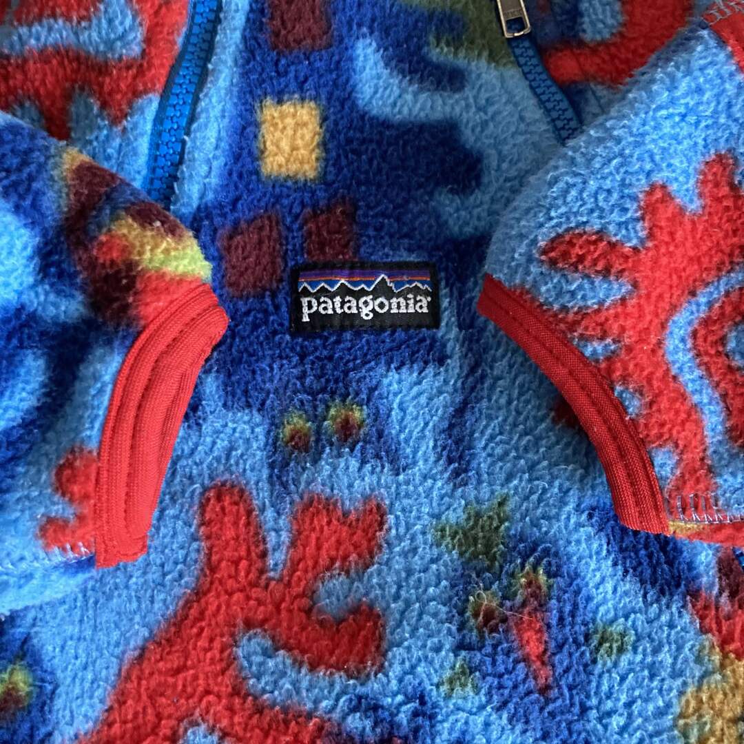 patagonia(パタゴニア)のPatagonia  パタゴニア フリース 2way カバーオール 6M キッズ/ベビー/マタニティのベビー服(~85cm)(カバーオール)の商品写真