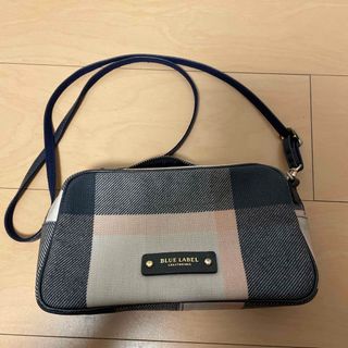 ブルーレーベルクレストブリッジ(BLUE LABEL CRESTBRIDGE)のブルーレーベル　BLUE LABEL 鞄(ショルダーバッグ)