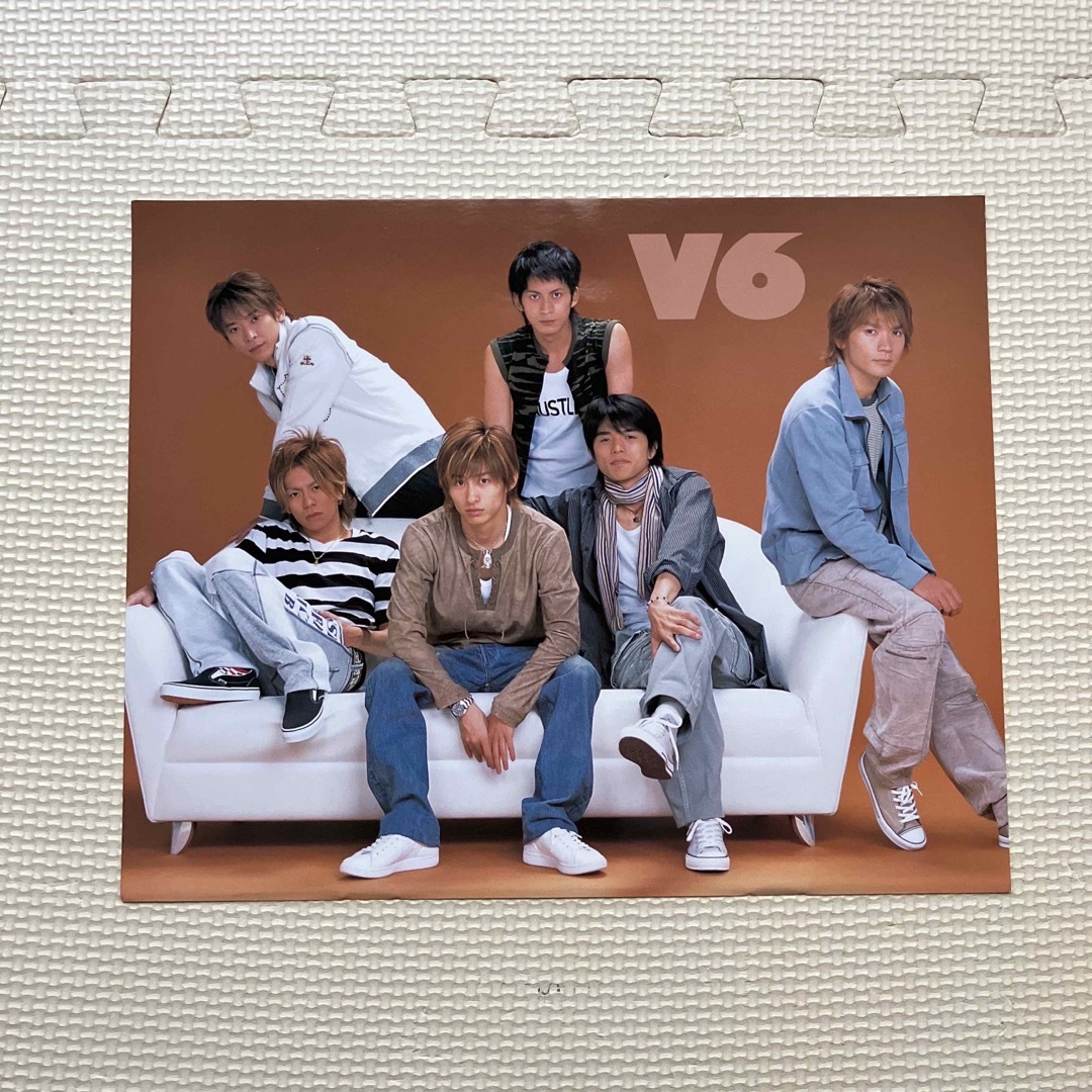 V6(ブイシックス)のV6★ポートレート1枚 エンタメ/ホビーの雑誌(音楽/芸能)の商品写真