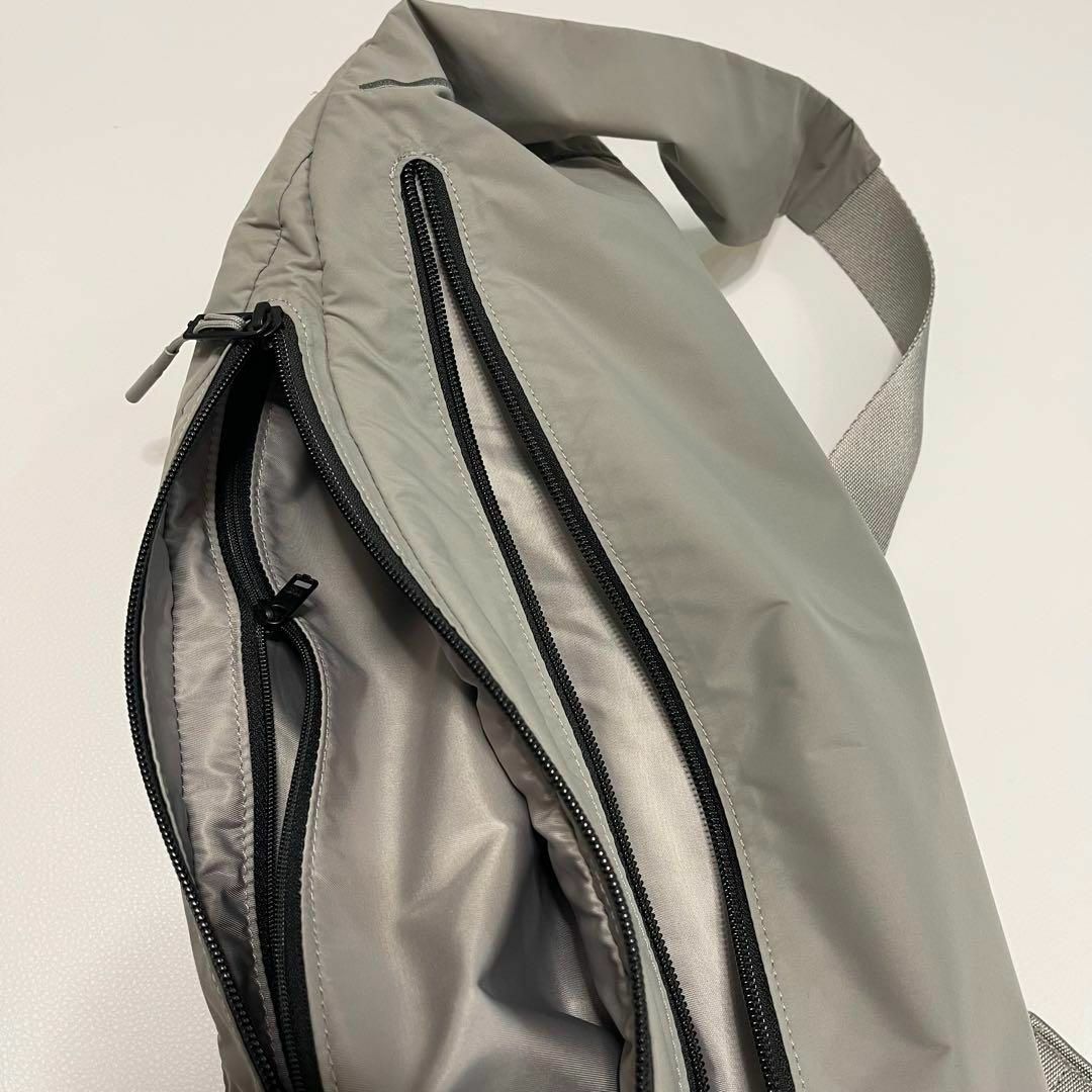 Y-3(ワイスリー)のY-3 グレー ワンショルダーバッグ カバン 鞄 ワイスリーブY3 ボディバッグ メンズのバッグ(ボディーバッグ)の商品写真