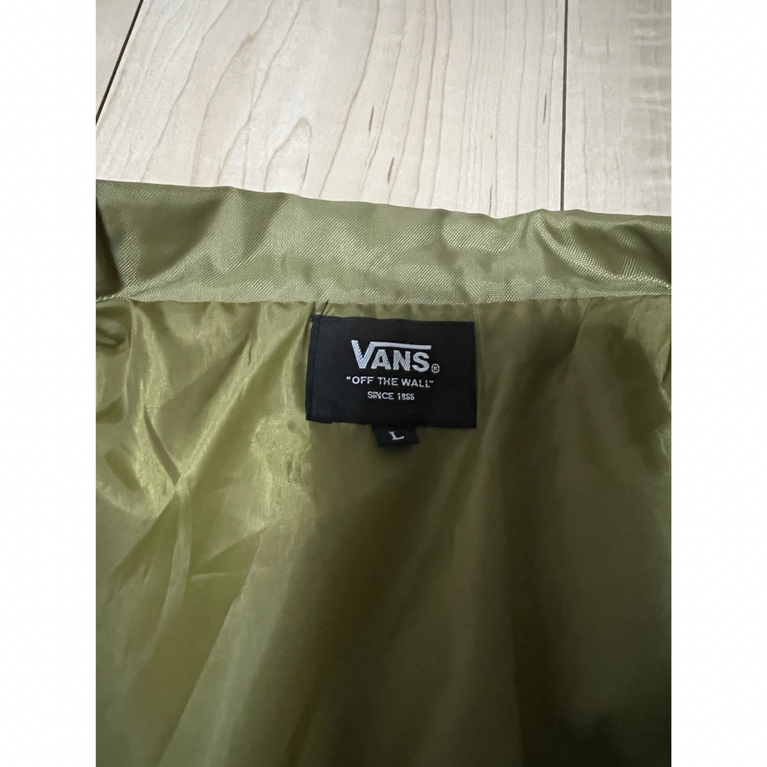 VANS(ヴァンズ)のVANSナイロンジャケット　バンズ メンズのジャケット/アウター(ナイロンジャケット)の商品写真
