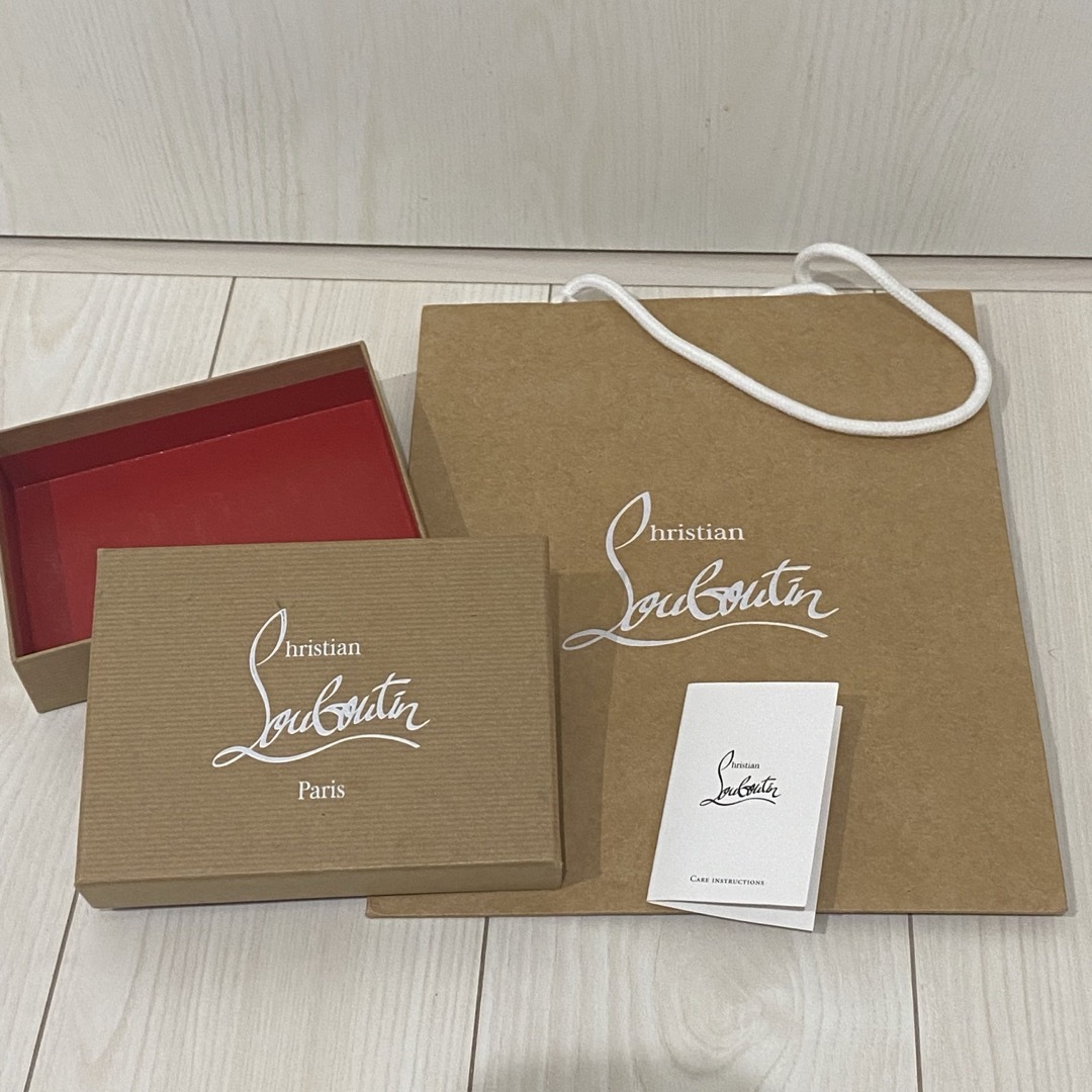 Christian Louboutin(クリスチャンルブタン)のChristian Louboutin 空箱、ショッパー レディースのバッグ(ショップ袋)の商品写真