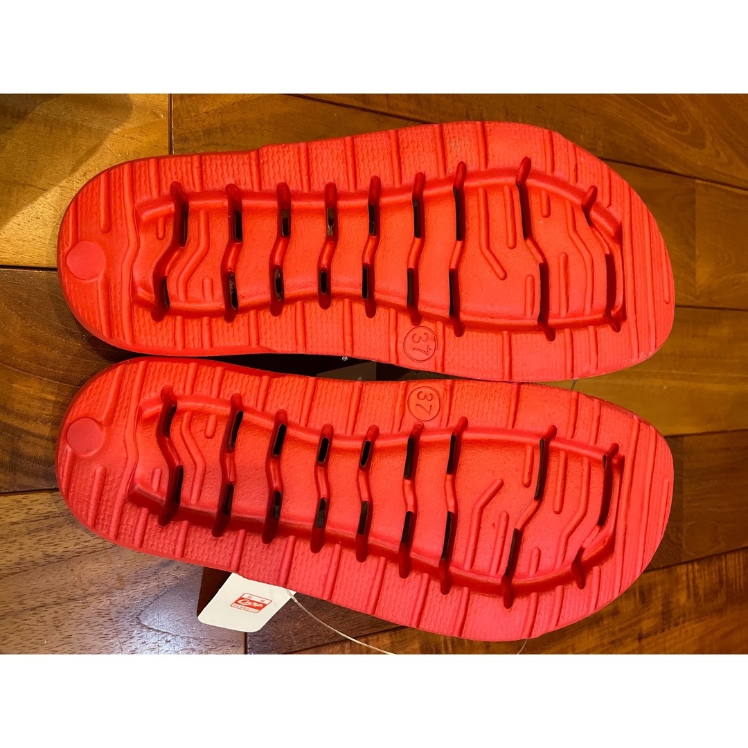 最終値下げ！貴重デッドストック！新品広島カープサンダル23〜24cm レディースの靴/シューズ(サンダル)の商品写真