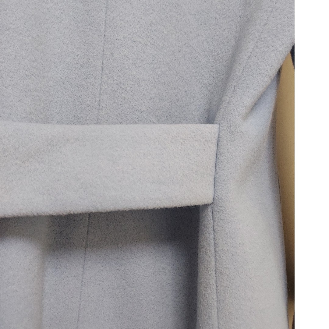 IENA(イエナ)のイエナ　ブルー　ノーカラーコート レディースのジャケット/アウター(ロングコート)の商品写真