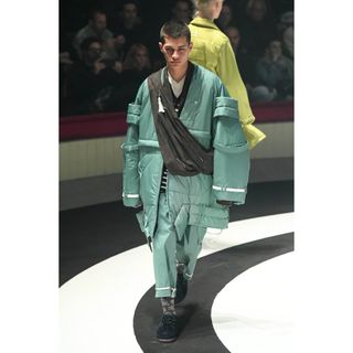 アンダーカバー(UNDERCOVER)の20AW 袈裟バッグ　コレクションピース(ショルダーバッグ)